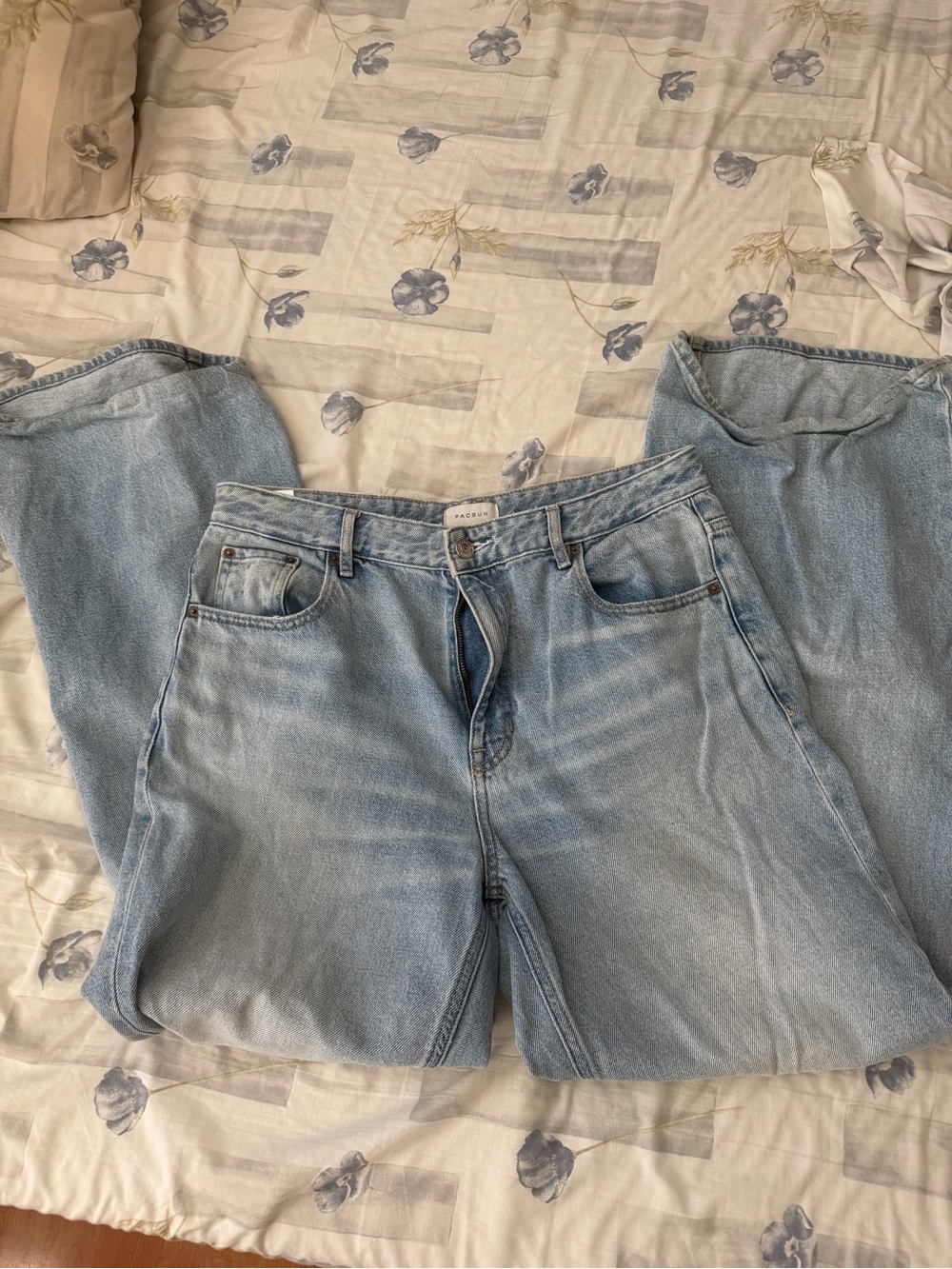 Pacific Sunwear Light Blue Denim Jeans
